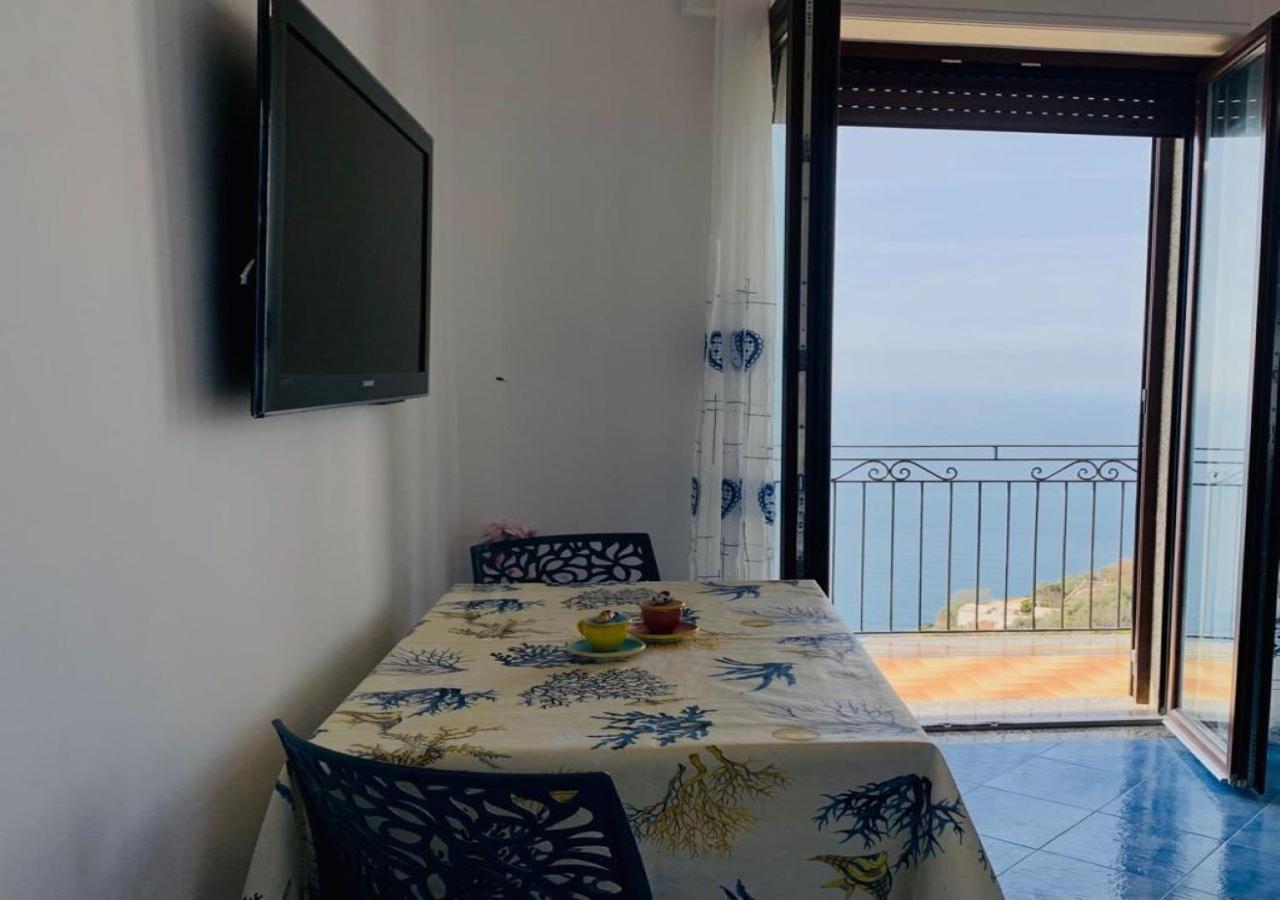 Casa Luisa & Milu , Coastal Retreats In Furore! المظهر الخارجي الصورة
