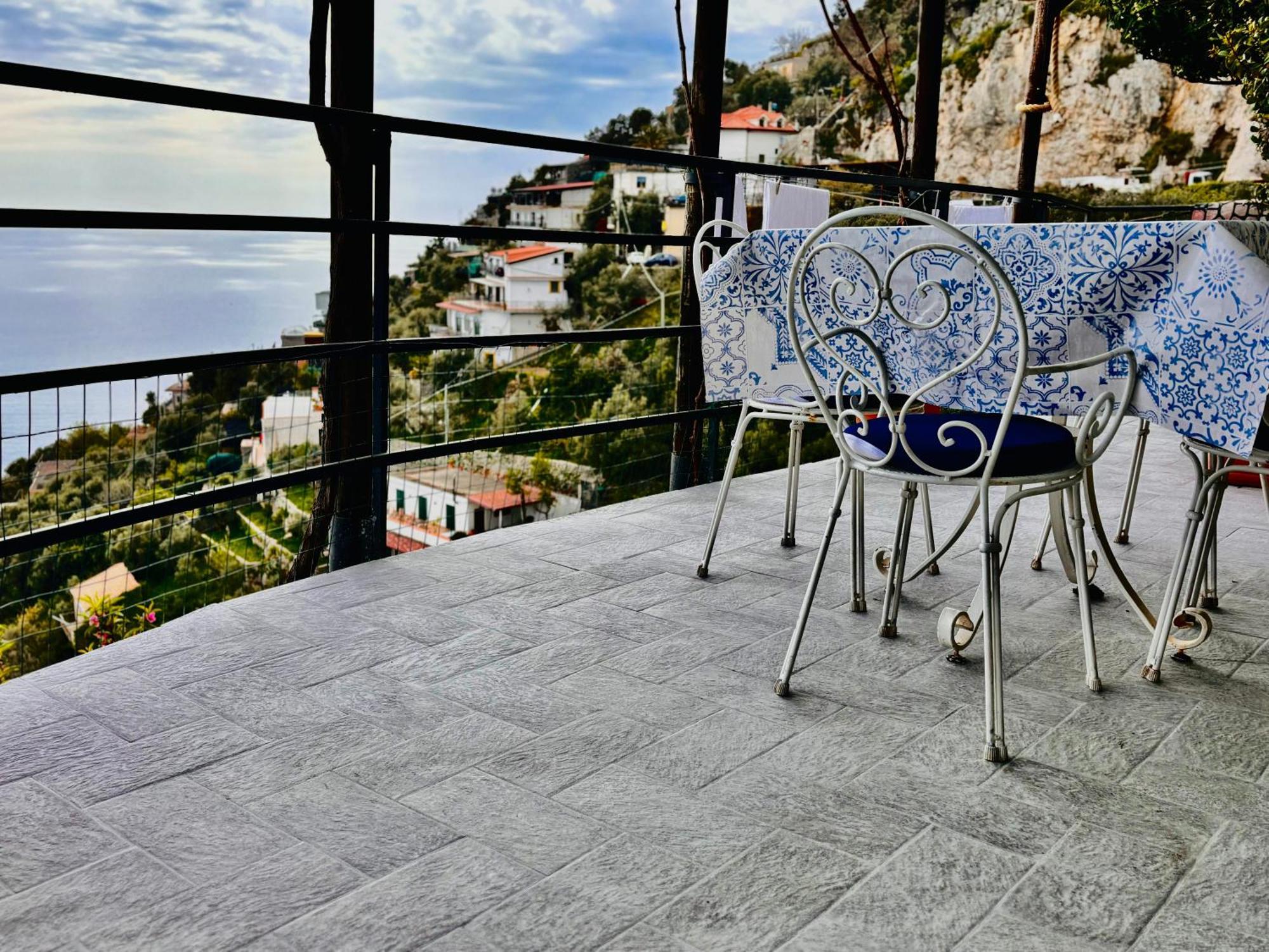 Casa Luisa & Milu , Coastal Retreats In Furore! المظهر الخارجي الصورة